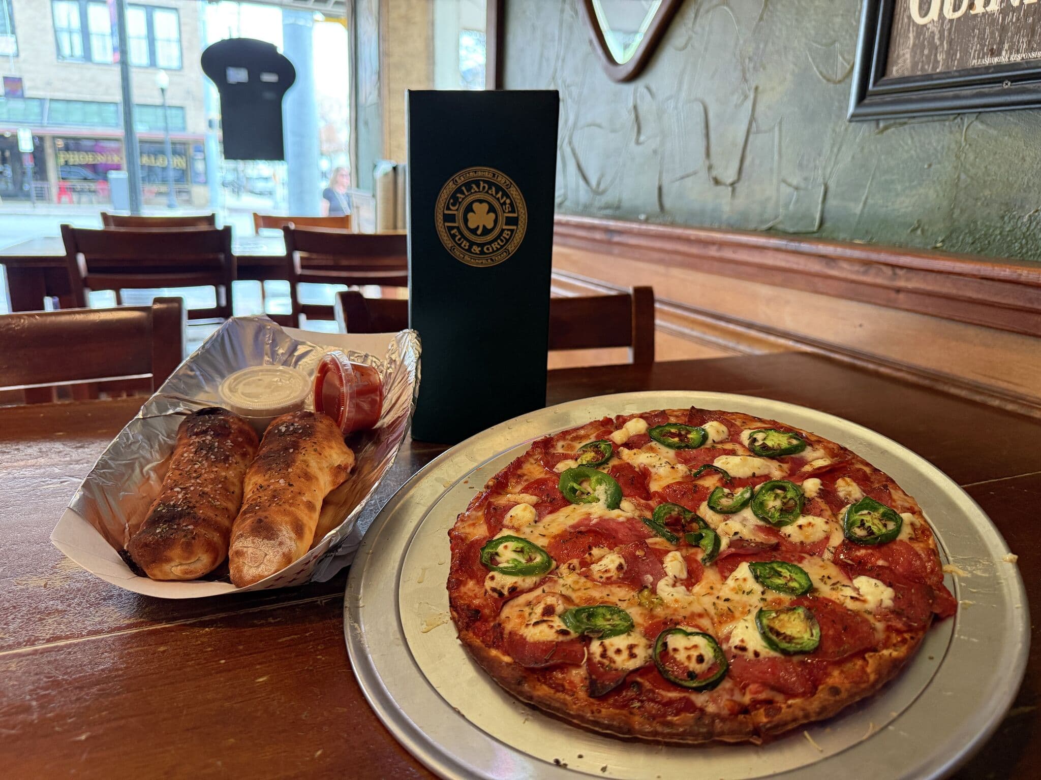 Calahan's Pub and Pizza