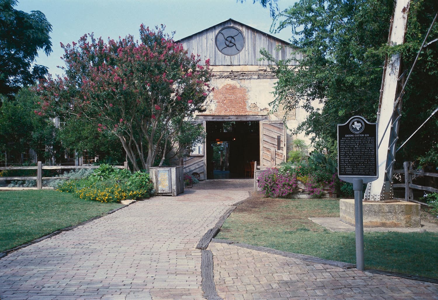 Gristmill River Restaurant & Bar