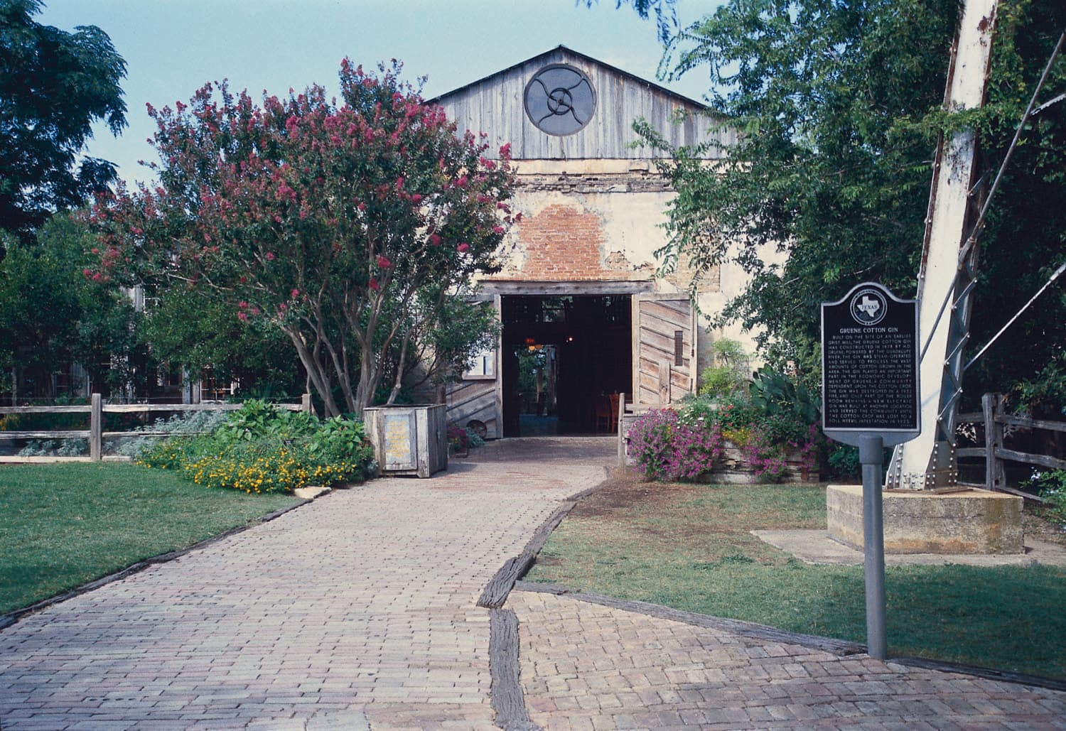 Gristmill River Restaurant & Bar
